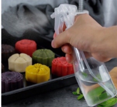 Bình Xịt Nước Bánh